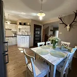 Ostoja Jeziorak Holiday home Makowo