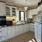 Ostoja Jeziorak Holiday home