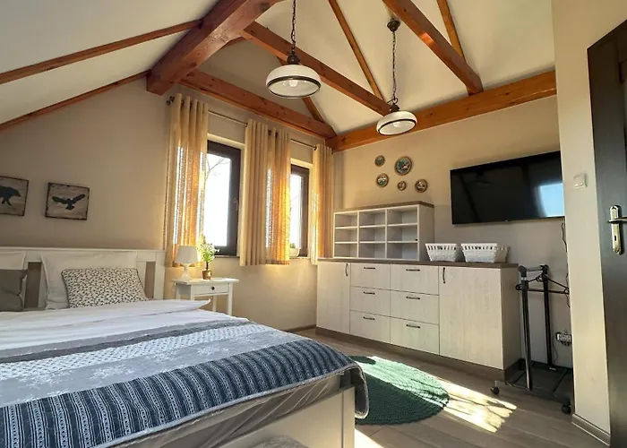 Ostoja Jeziorak Holiday home *